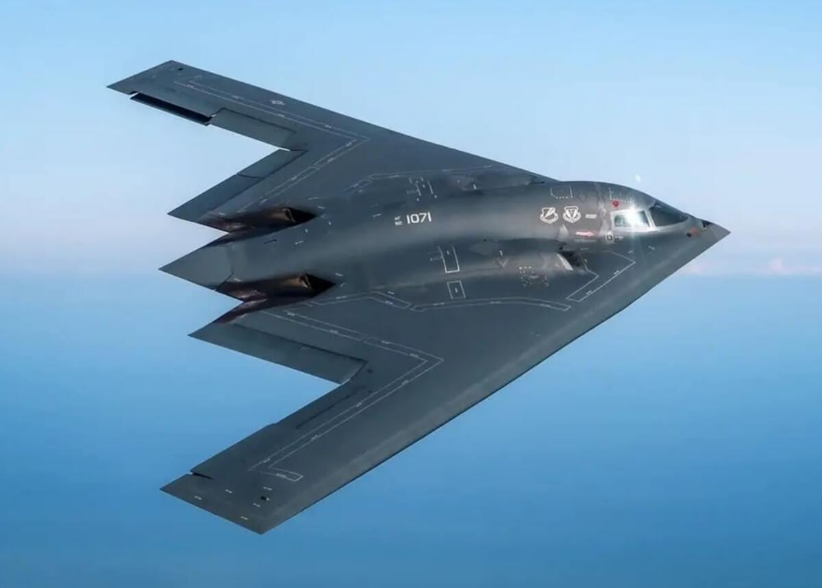 У світі лише 100 пілотів B-2: що потрібно, аби керувати секретним бомбардувальником У світі лише 100 пілотів B-2: що потрібно, аби керувати секретним бомбардувальником