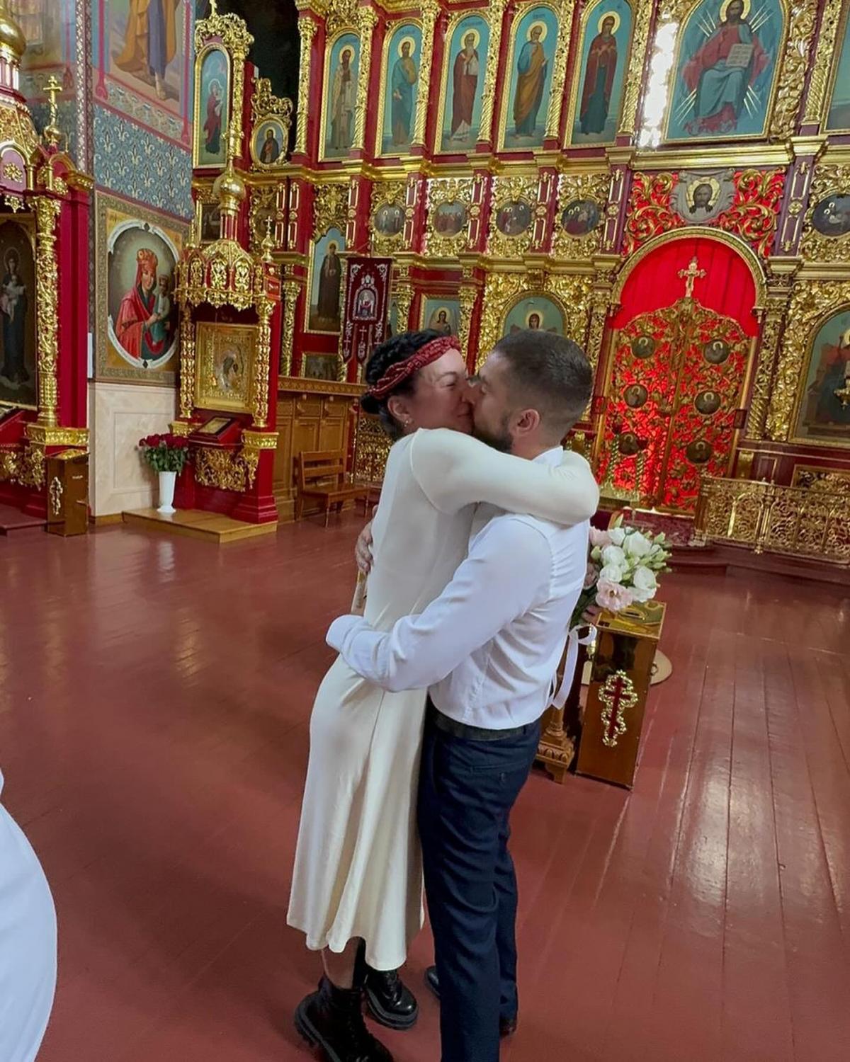 Анастасія Приходько з чоловіком / Скріншот Instagram Анастасія Приходько з чоловіком / Скріншот Instagram