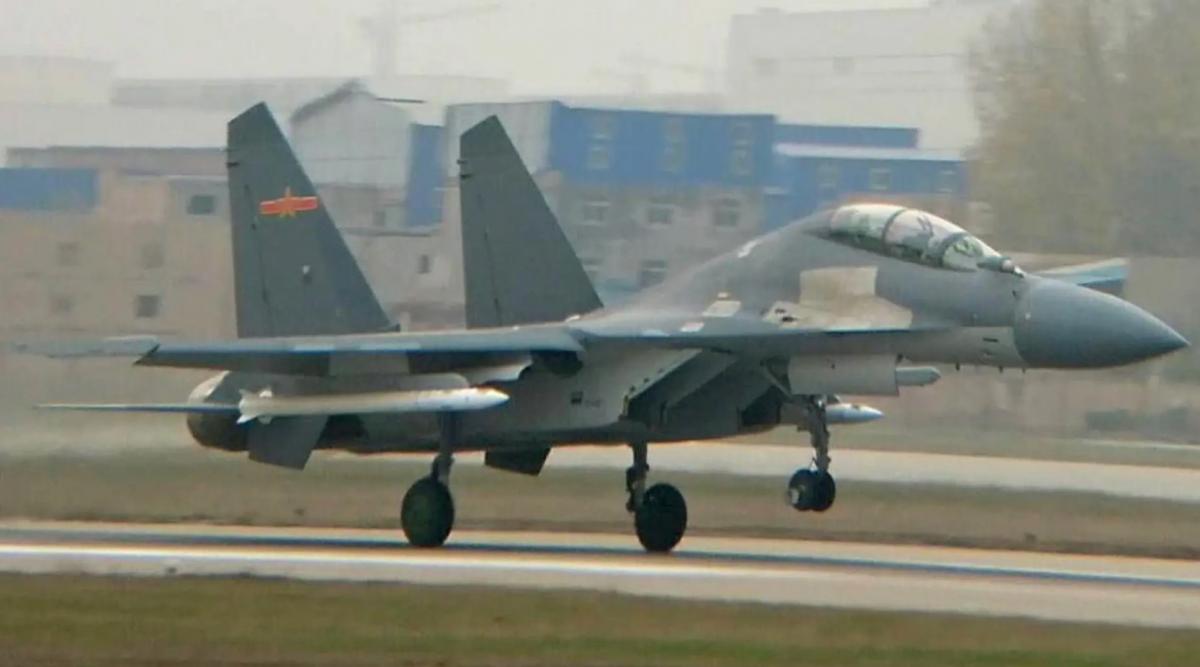 J-16 – це одна з численних китайських версій радянського Су-27 / фото wikipedia.org J-16 – це одна з численних китайських версій радянського Су-27 / фото wikipedia.org