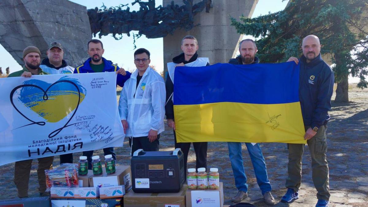 180-я миссия на передовую: БФ молодежной инициативы 'Надежда' обеспечил оборудованием стабпункты на востоке 180-я миссия на передовую: БФ молодежной инициативы 'Надежда' обеспечил оборудованием стабпункты на востоке