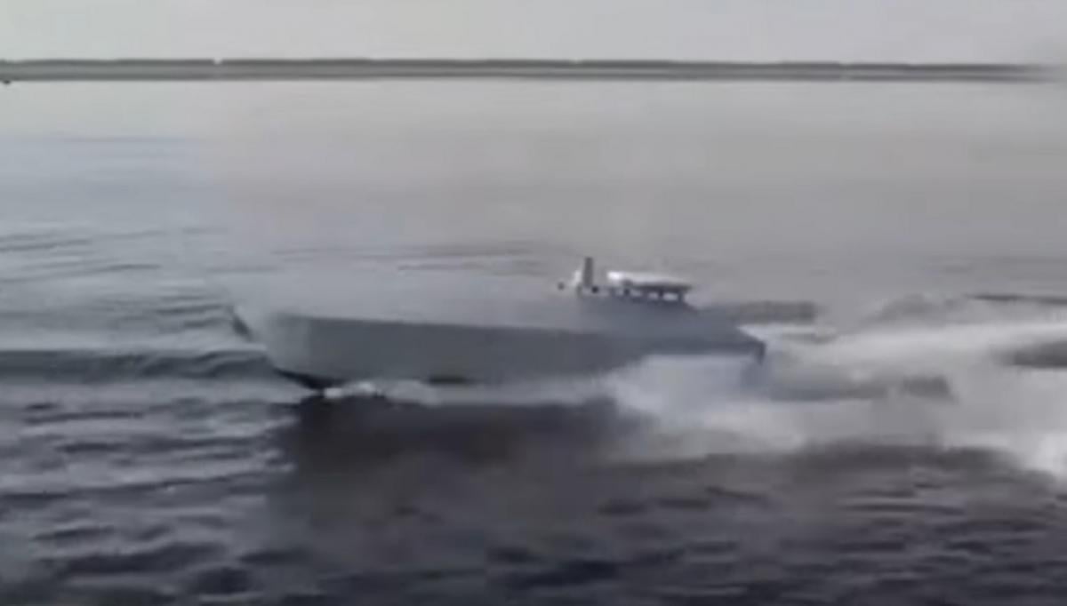 Росія створила буї для виявлення українських морських дронів / скріншот Росія створила буї для виявлення українських морських дронів / скріншот
