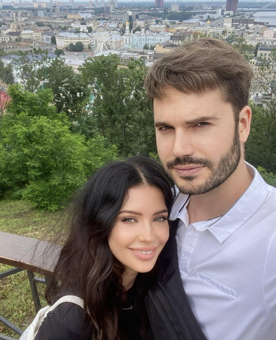 Lama и Роман / Скриншот Instagram Lama и Роман / Скриншот Instagram