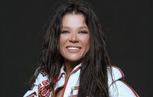 51-летняя известная певица рассказала о будущем материнстве: "Я должна это сделать"