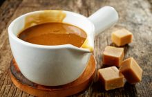 Домашня карамель за 10 хвилин: Гордон Рамзі розкрив рецепт смаколика з кількох інгредієнтів