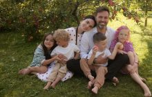 "Не знаем, как это произошло": Инна Мирошниченко рассказала об изменениях в отношениях между приемными детьми