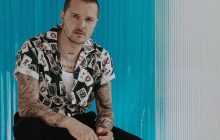 Известный украинский певец-воин признался, сколько денег отправляет семье ежемесячно за границу