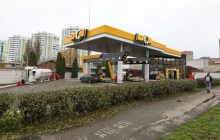 Самые низкие официальные зарплаты среди крупных сетей АЗС - у БРСМ-Нафта, Мотто и Прайм, - эксперт