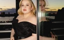 Звезда сериала "Бриджертоны" закрутила роман с младшим на 13 лет актером