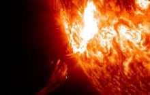На Солнце произошла вторая за неделю сильная вспышка: Земля под ударом (видео)