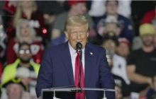 "Им придется заплатить высокую цену": Трамп выступил с угрозой в адрес Евросоюза