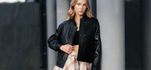 Вы будете самой стильной: трендовая одежда из 90-х, которая снова в моде