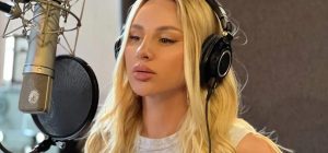 Зрадниця в топі: українці вивели в тренди YouTube пісню Асті, яка продалася за рублі