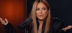 Зрадниця Ані Лорак заговорила українською та цинічно висміяла це (відео)