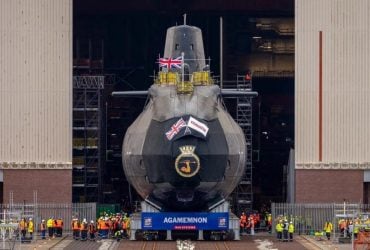 Убийца вражеских кораблей: Британия спустила на воду свою самую современную атомную субмарину (фото)