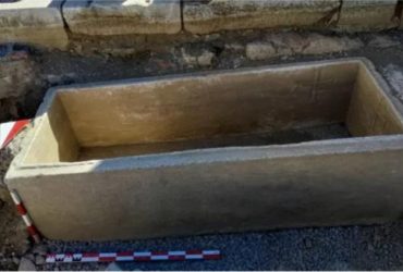 В 1800-летней могиле нашли останки римского гладиатора и 12 христиан