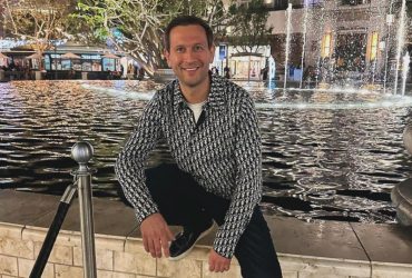 Дмитрий Ступка в первый день уволился с работы в США и рассказал, что произошло