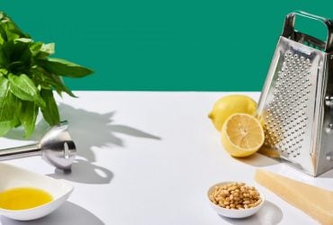 Для чого насправді потрібна четверта сторона терки: кухарі здивували відповіддю