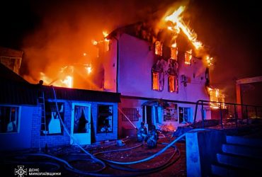 РФ завдала ракетного удару по Миколаєву: важливі деталі (фото, відео)