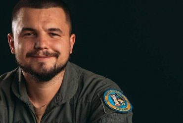 Не можна голитися чи фотографуватися: командир ескадрильї розповів про прикмети пілотів