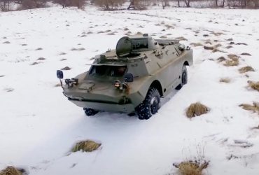 Россия активно снимает с консервации БРДМ-2: названы вероятные причины