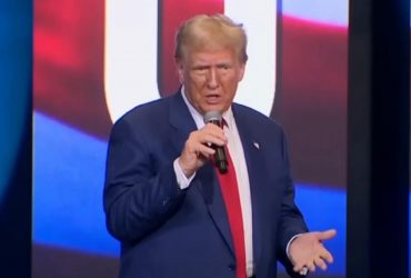 Перемога Трампа може призвести до консолідації Путіним влади в Україні, - Bloomberg