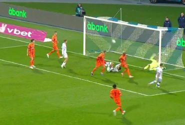 Динамо і Шахтар розписали мирову в українському футбольному класико