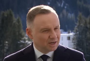 Почему б не дать РФ кусок земли?: Дуда резко высказался о возвращении территорий Украины