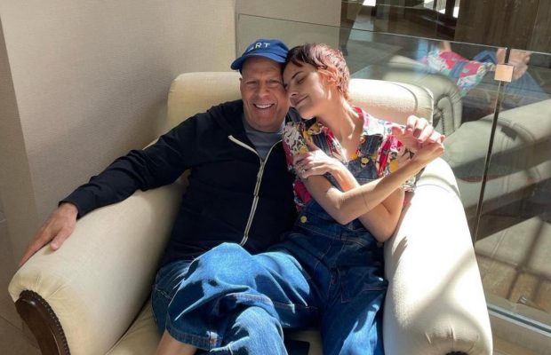 Донька тяжкохворого Брюса Вілліса замилувала фото з батьком та звернулася до нього