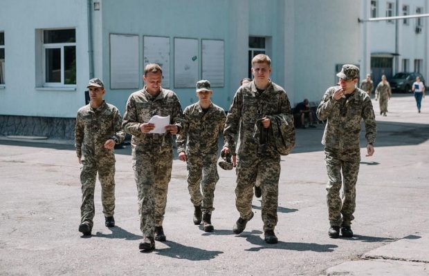 На Київстар ТБ вийшов перший український серіал "Прикордонники" про курсантів