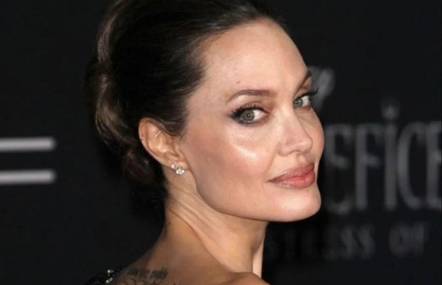49-річна Анджеліна Джолі закрутила новий роман - ЗМІ