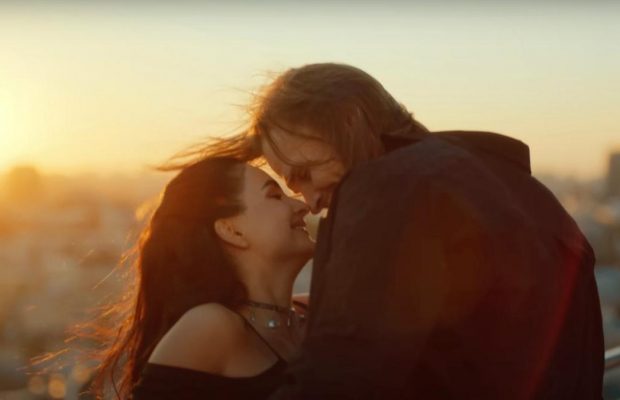 Анна Трінчер відповіла на чутки про новий роман: "Насолоджуюсь цим статусом"