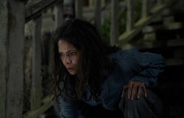 Що ви знаєте про психічні розлади: огляд фільму жахів "Хижий ліс" з Геллі Беррі