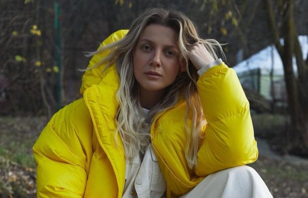 Відома українська співачка вперше розповіла, чим займається її обранець-іноземець