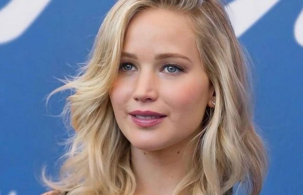 Зірка "Голодних ігор" вдруге стане мамою