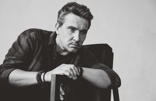 "Мене зняли з обліку": відомий український актор розповів про похід до військкомату