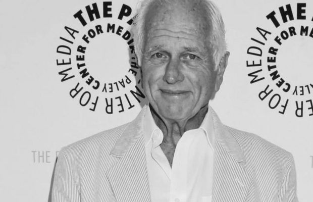 "Мир потерял одного из величайших людей": звезда сериала "Тарзан" ушел из жизни