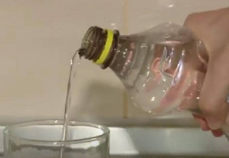 Что никогда нельзя чистить с помощью уксуса / скриншот