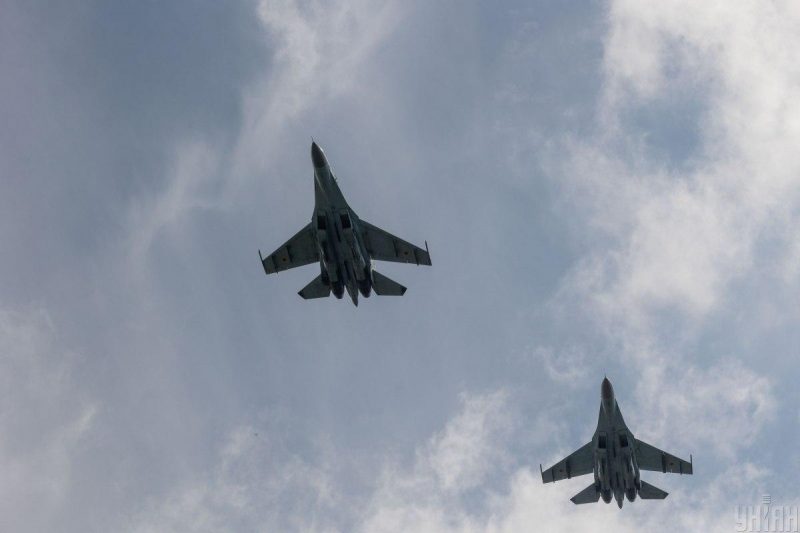 Геннадий Хазан считает, что тема F-16 была сильно заполитизирована / фото УНИАН Геннадий Хазан считает, что тема F-16 была сильно заполитизирована / фото УНИАН