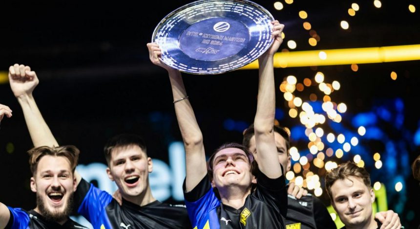 NaVi победила на турнире по Counter Strike в Бразилии и заработала 100 тысяч долларов