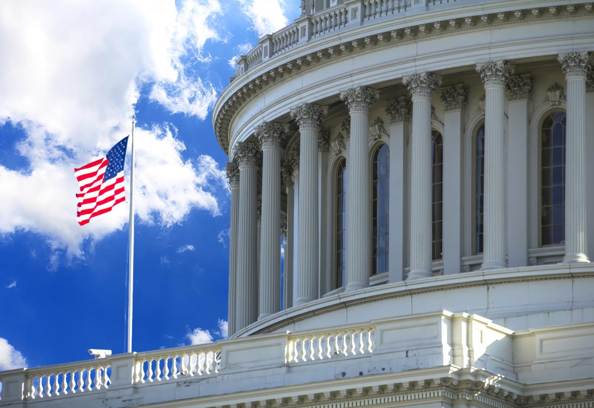 Сенат США одобрил законопроект об 'адских санкций' против РФ