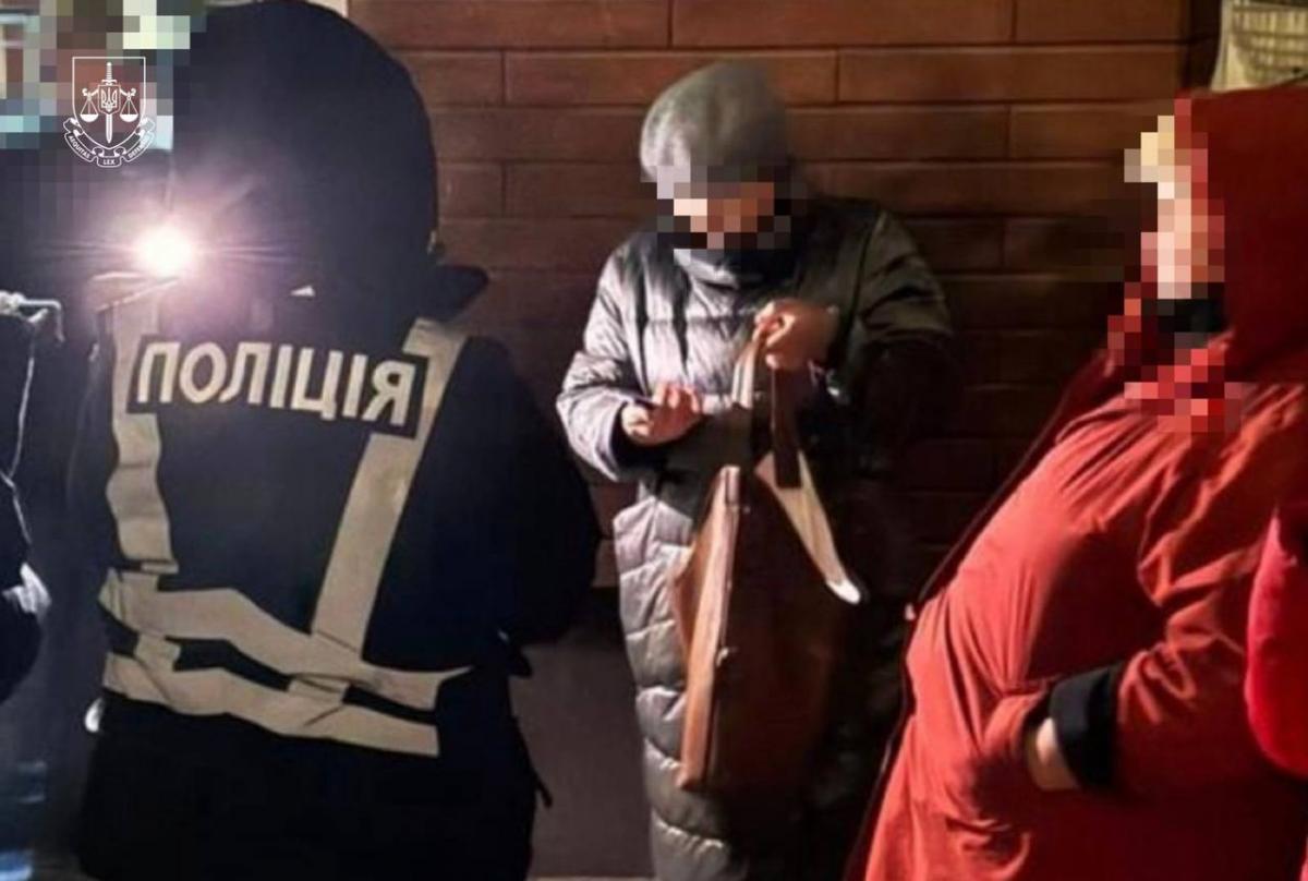 Посадовиця МСЕК "погоріла" на хабарі / t.me/pgo_gov_ua Посадовиця МСЕК "погоріла" на хабарі / t.me/pgo_gov_ua