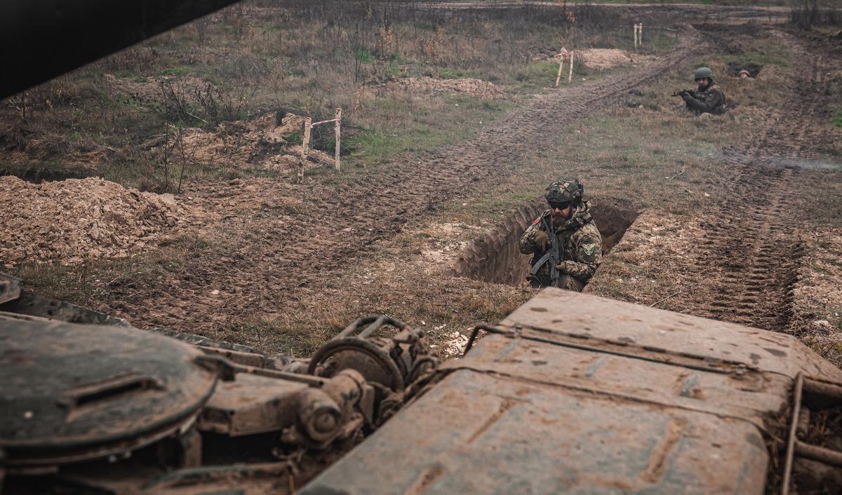 Українські воїни продовжують проводити бойові операції на території ворога / фото 117 окрема важка механізована бригада Українські воїни продовжують проводити бойові операції на території ворога / фото 117 окрема важка механізована бригада