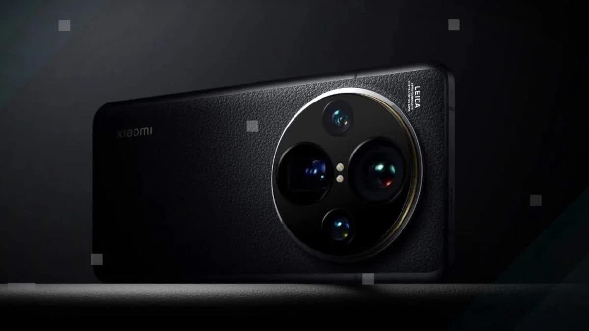 The Xiaomi 15 Ultra will get four cameras, including a huge periscope / Xiaomi photo