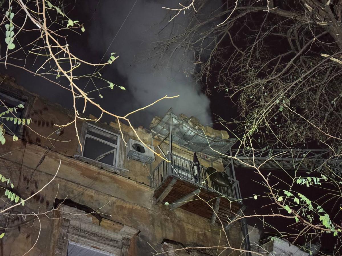Через ворожу атаку по Одесі пошкоджено інфраструктуру та магістральний трубопровід теплопостачання / фото t.me/truonline Через ворожу атаку по Одесі пошкоджено інфраструктуру та магістральний трубопровід теплопостачання / фото t.me/truonline