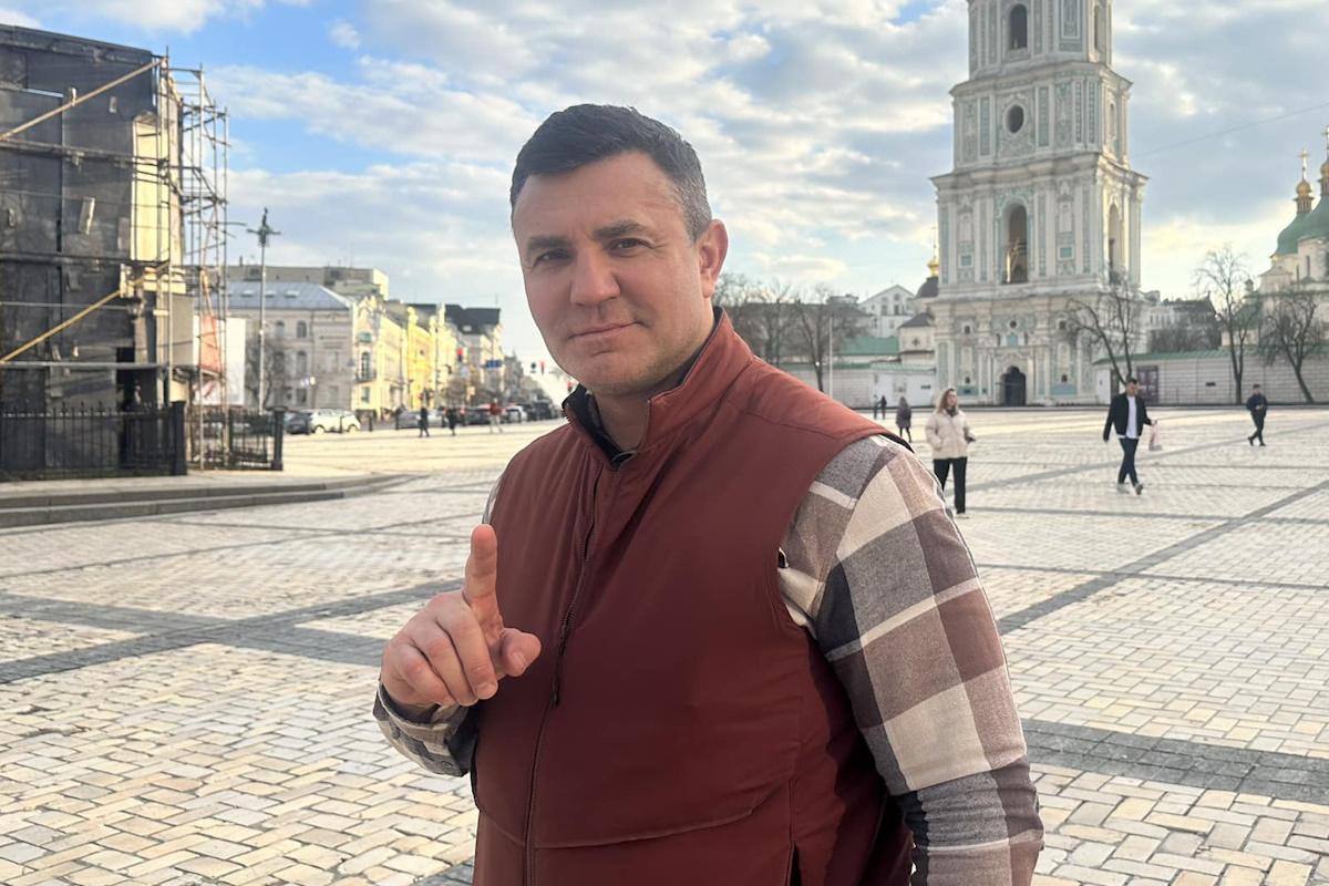 Микола Тищенко тепер знову може вільно гуляти вулицями вдень / фото facebook.com/NikolayTishenko Микола Тищенко тепер знову може вільно гуляти вулицями вдень / фото facebook.com/NikolayTishenko