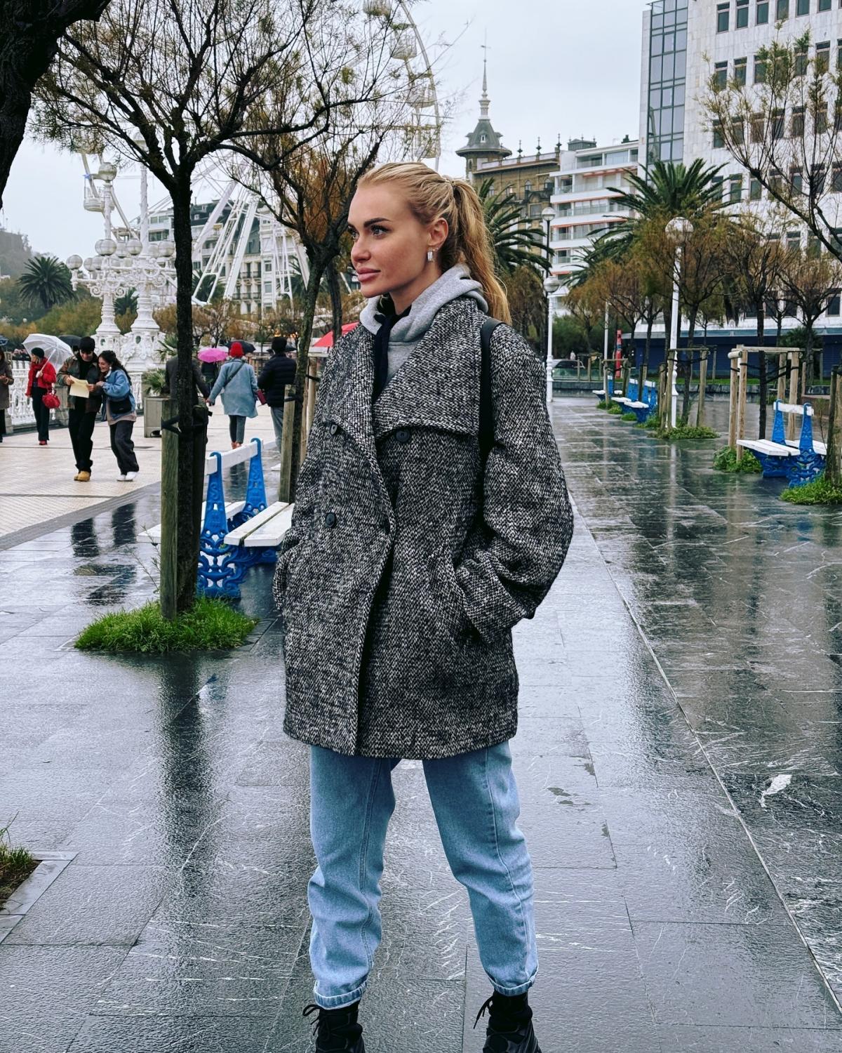 Камінська прогулялася іспанськими вулицями / Скріншот Instagram Камінська прогулялася іспанськими вулицями / Скріншот Instagram