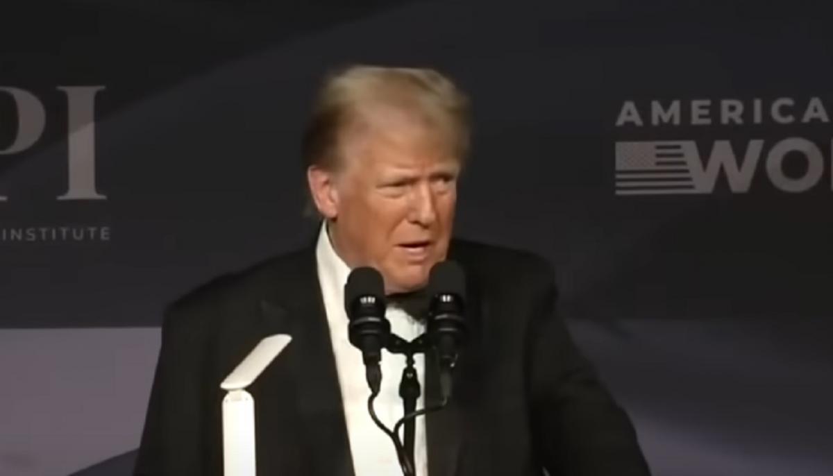 Трамп не виключив застосування силового плану масової депортації зі США / скріншот Трамп не виключив застосування силового плану масової депортації зі США / скріншот