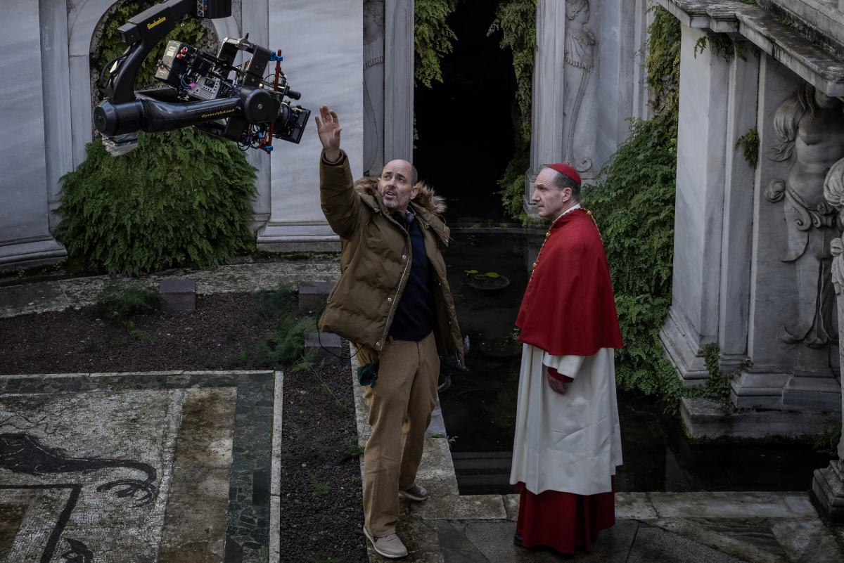 Кадр со съемок фильма "Конклав" / фото Green Light Films Кадр со съемок фильма "Конклав" / фото Green Light Films