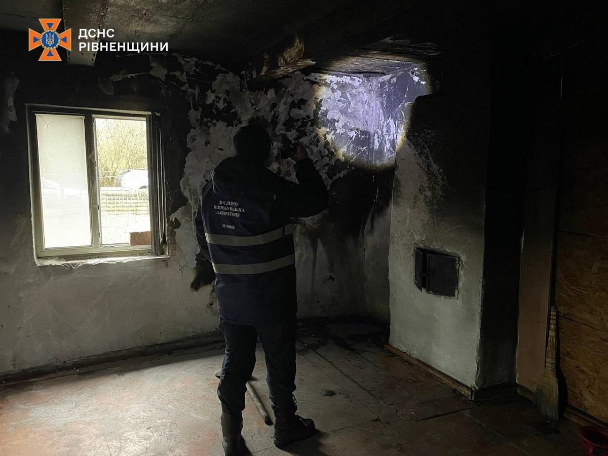 Последствия пожара в доме многодетной семьи / фото ГСЧС Последствия пожара в доме многодетной семьи / фото ГСЧС