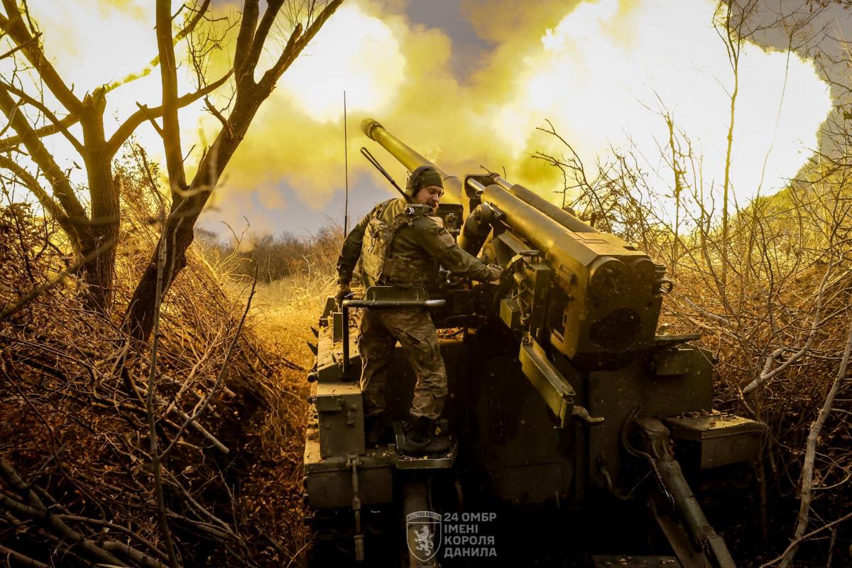 Росіяни мають просування на фронті / фото 24 ОМБр ім. короля Данила Росіяни мають просування на фронті / фото 24 ОМБр ім. короля Данила